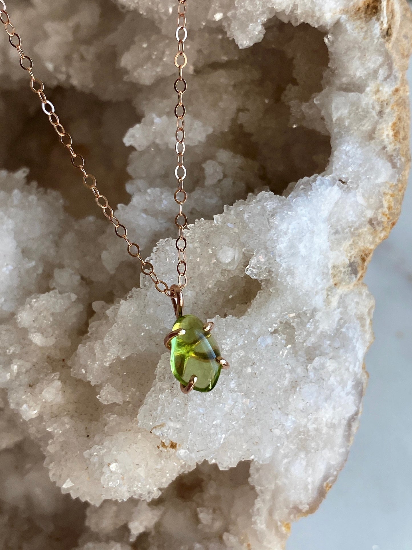 Tumbled Peridot Necklace in Rose Gold